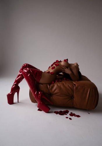 Елизавета, Г. Мама